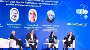 El panel que debatió la situación de los data center en la región - Crédito: Convergencia